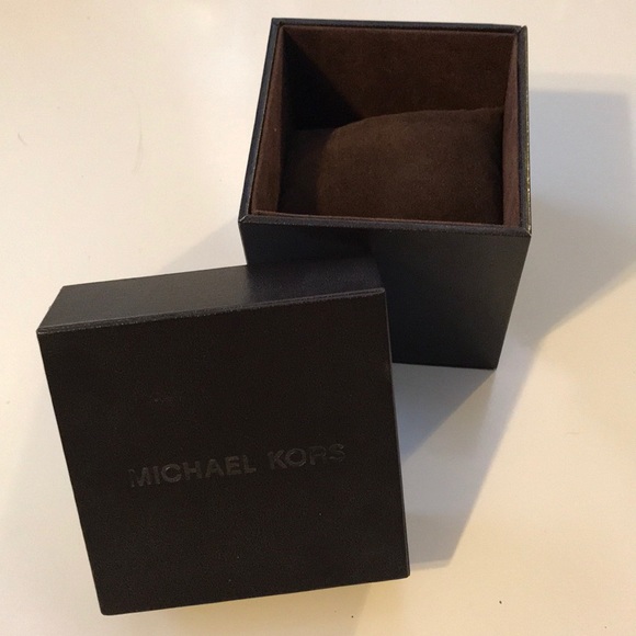 Authentic Michael Kors Layton pavé glitz watch - Picture 4 of 5